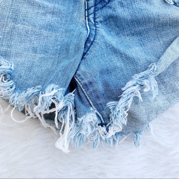 VOLCOM Cuffed Boyfriend Denim Jean Stoned Shorts 1 - Picture 9 of 15